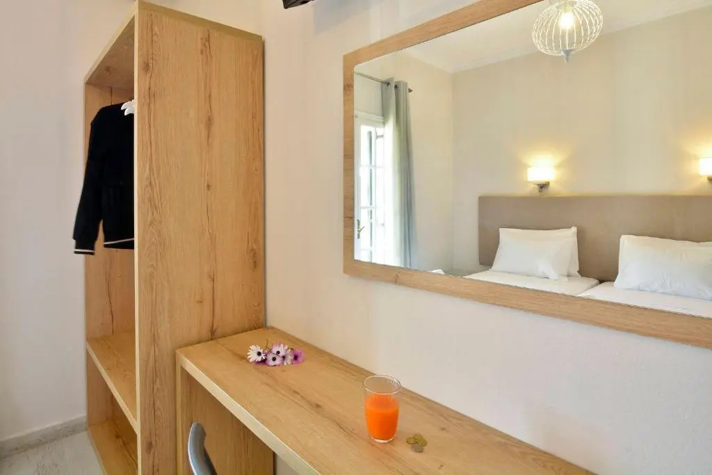 Dimitris Residence 1