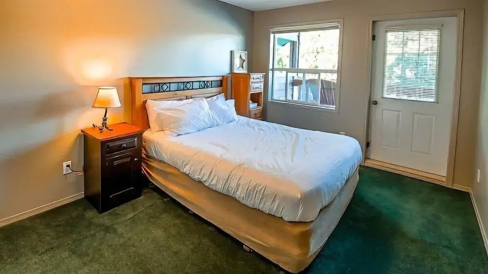 Polar Peak Lodges by Fernie Central Reservations