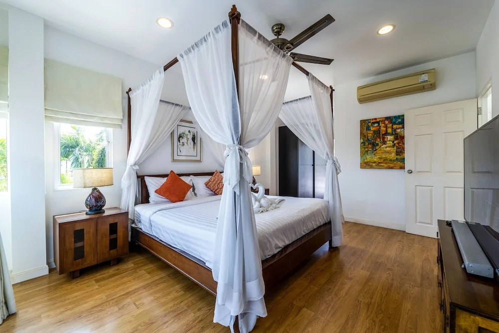 3 Bedroom Pool Villa in Great Location STV