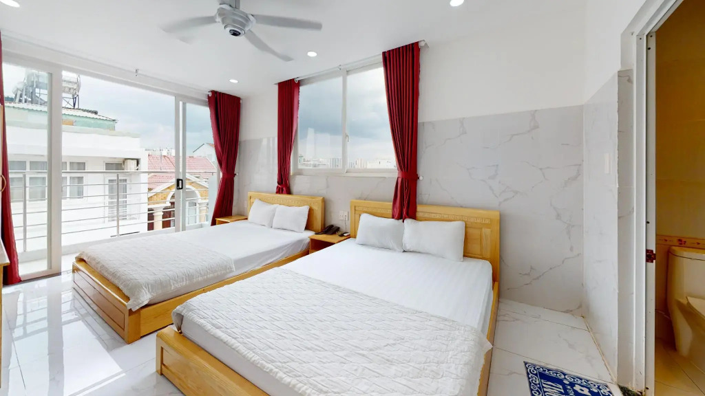 Sai Gon River Hotel