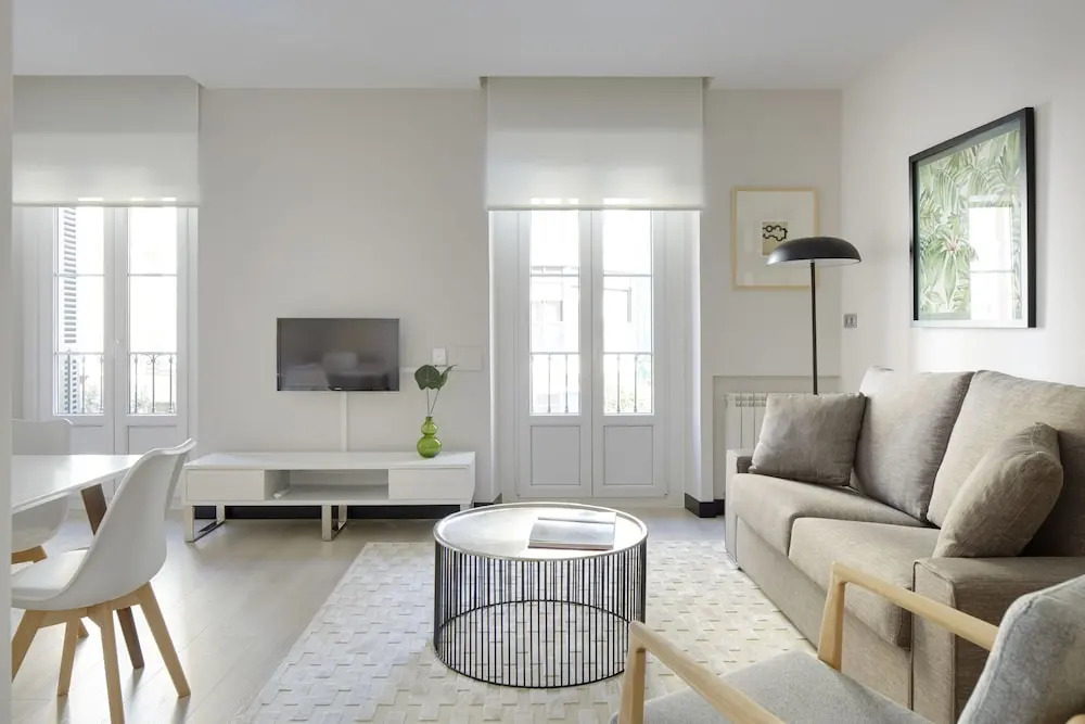 Hamabi Apartment by FeelFree Rentals