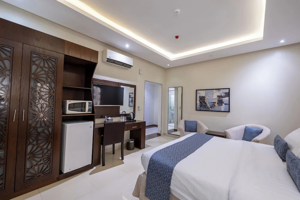 Al Muhaidb Residence Al Narges - Economic