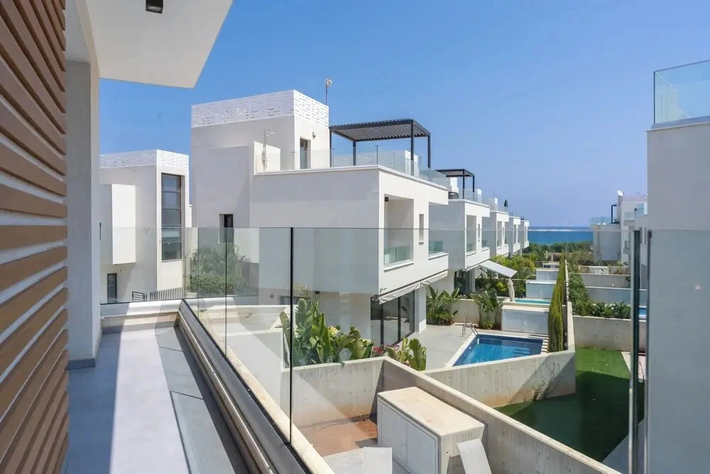 Villa Floras 3-BR Retreat & Private Pool in Protaras