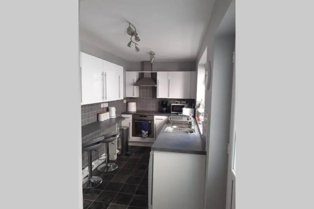 Seaside Home from Home 4bedroom sleeps 8