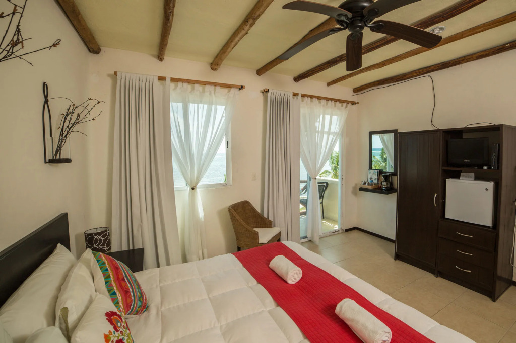 Hotel Arenas Mahahual