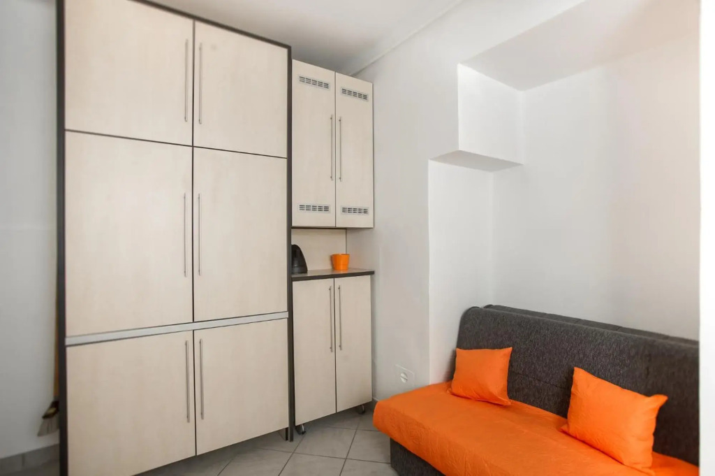 Roze Apartment