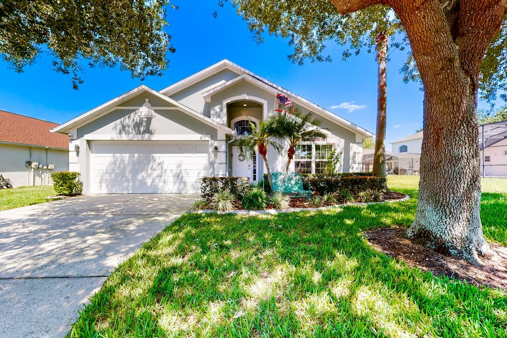 Private Pool Home With Spa, Screened Patio, Central AC, & Washer/dryer