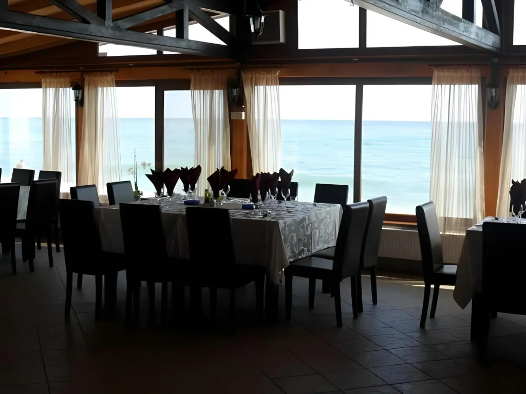 Vila Plaja Azur