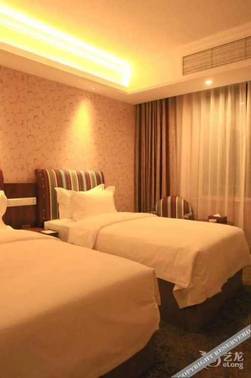 Theme Holiday Hotel
