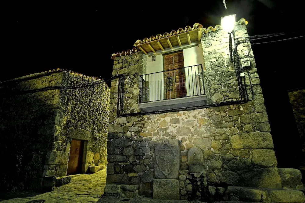 Apartamentos A Fala en San Martin de Trevejo, Batuecas 1 y Trevejo, PIzarro 24, Sierra de Gata