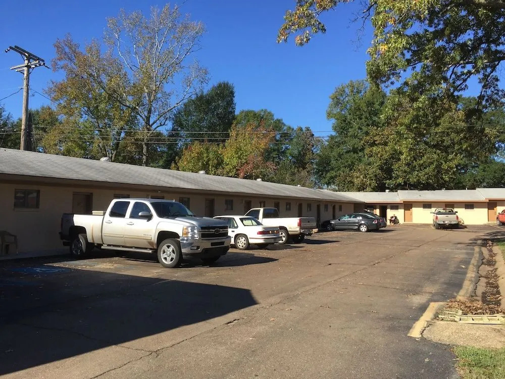 Hollywood Motel