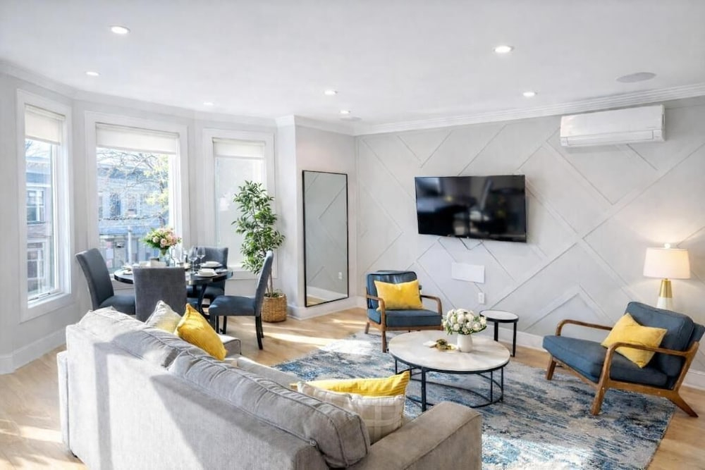Modern 4BR 2.5BA Duplex For NYC