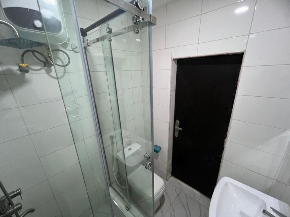 Kelvic Suites