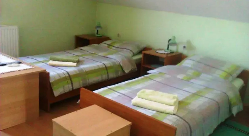 Rooms Family Farm Toma