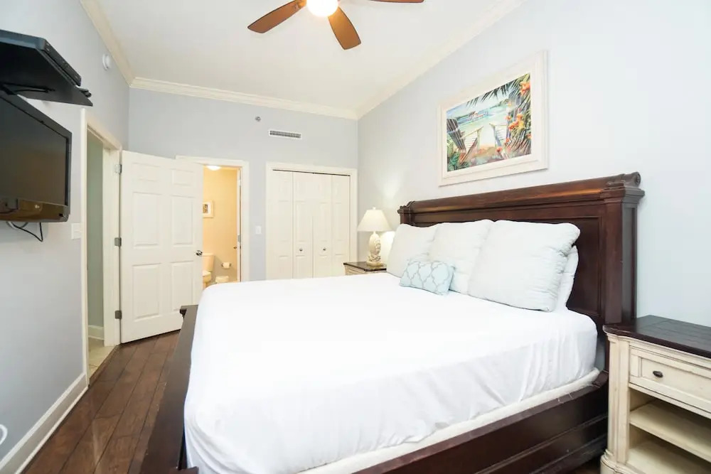 Phoenix West 505 Apartment 3