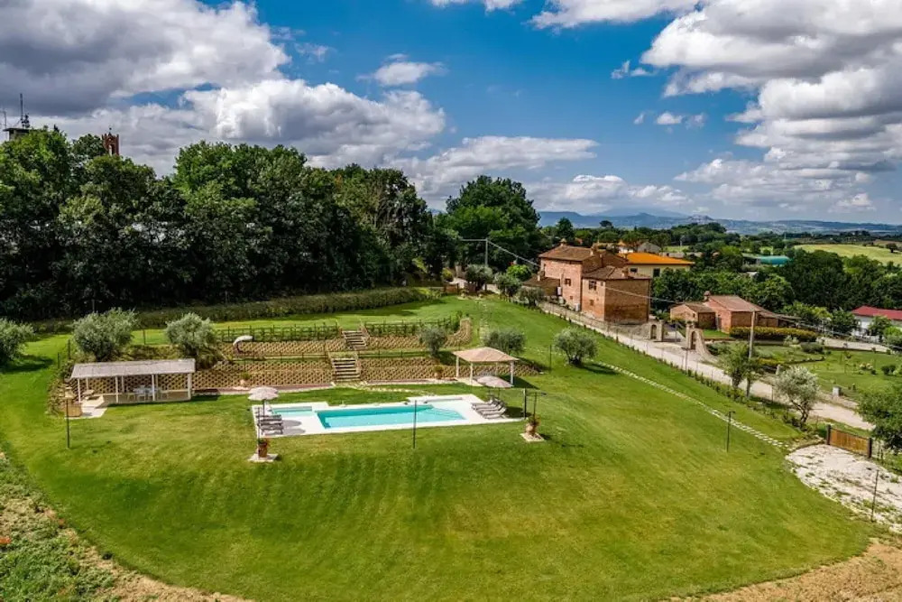 Farmhouse in Tuscany With Pool and Hill Views