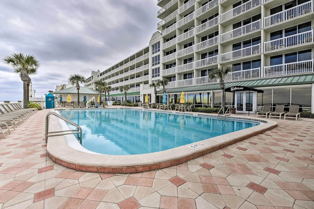 Daytona Beachfront Condo w/ Ocean View