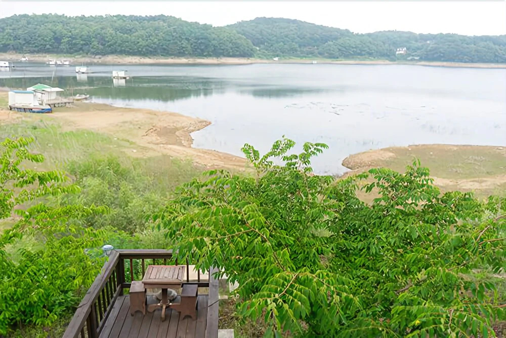 Ganghwa Stream-side for Rest Pension