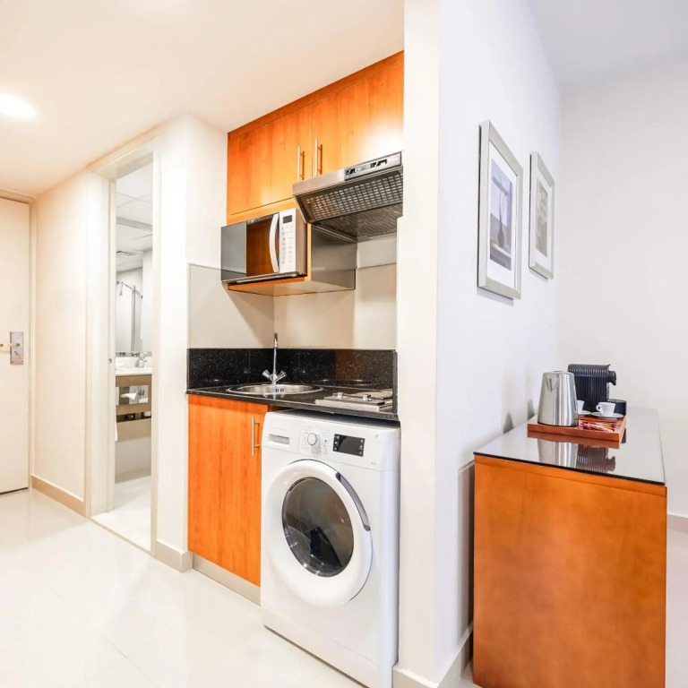 Golden Sands Hotel Apartments 3-5-10
