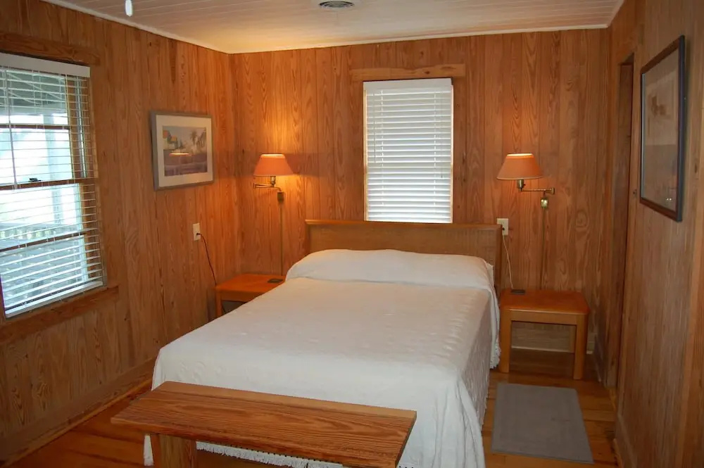 Summer Hill - 4 Br Home
