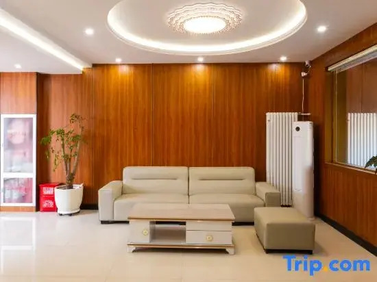 Yilong Ruiyun Hotel (Hengshui Heping East Road)