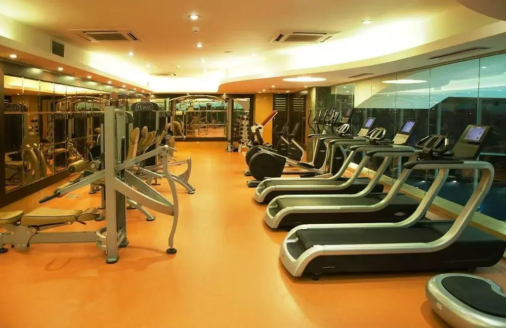 Shiraz Grand Hotel