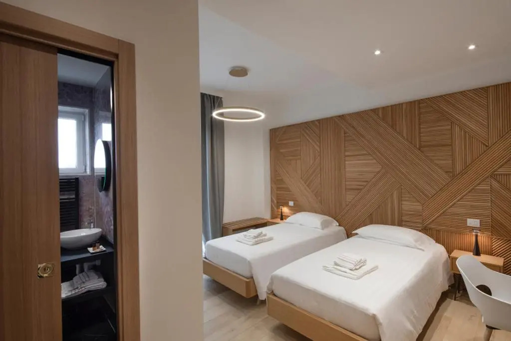OPHELIA Hotel