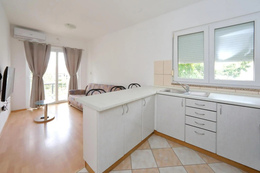 Pepi Apartments 2