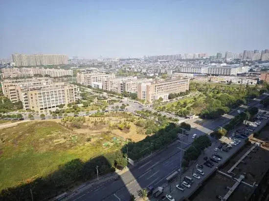 Mengya LOFT Cinema Apartment (Xinli Yinhuwan Branch)