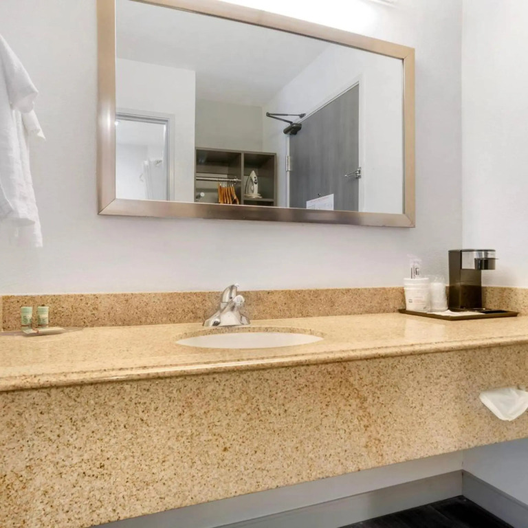 Country Inn & Suites by Radisson, Montgomery East I-85