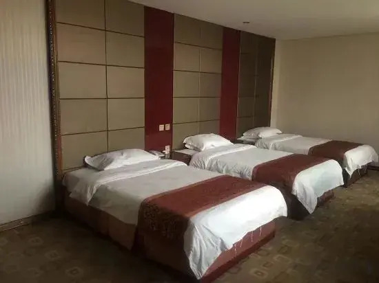 Alashan Right Banner Holiday Hotel this morning