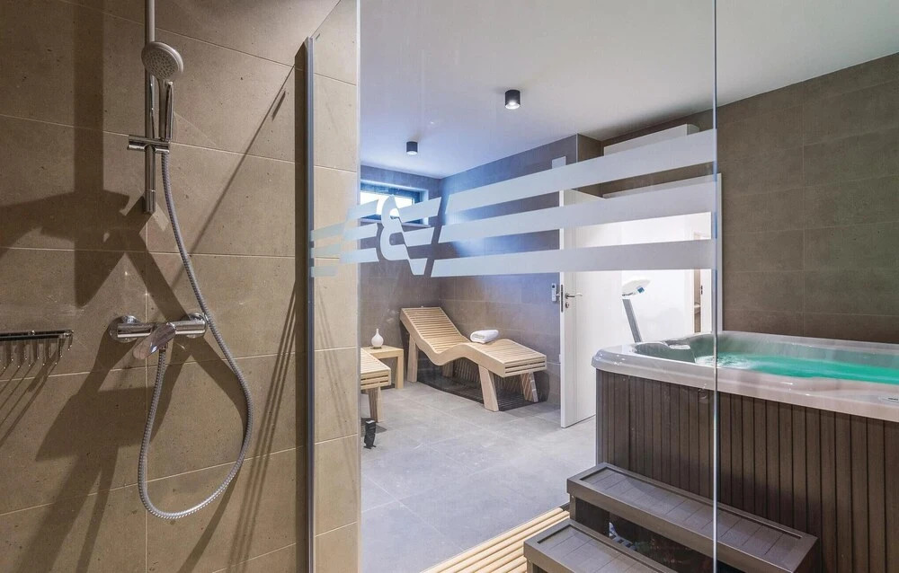 Luxurious Home In Biograd With Sauna
