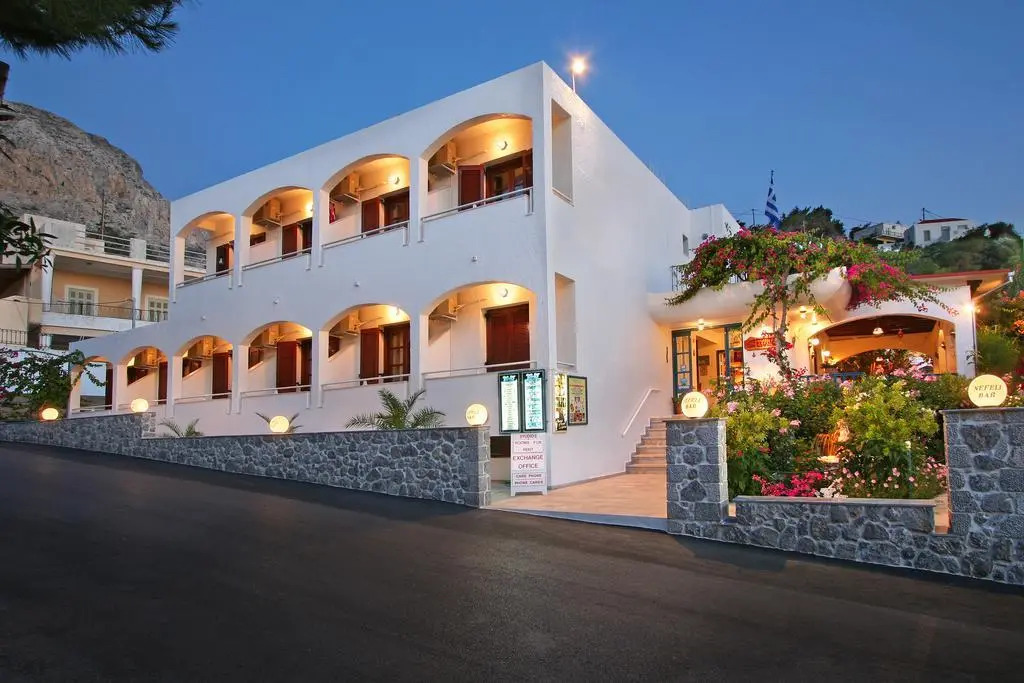 Nefeli Hotel