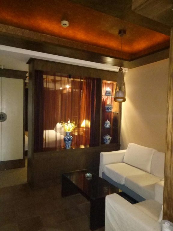 Baolong Homelike Hotel (Youyi Branch)