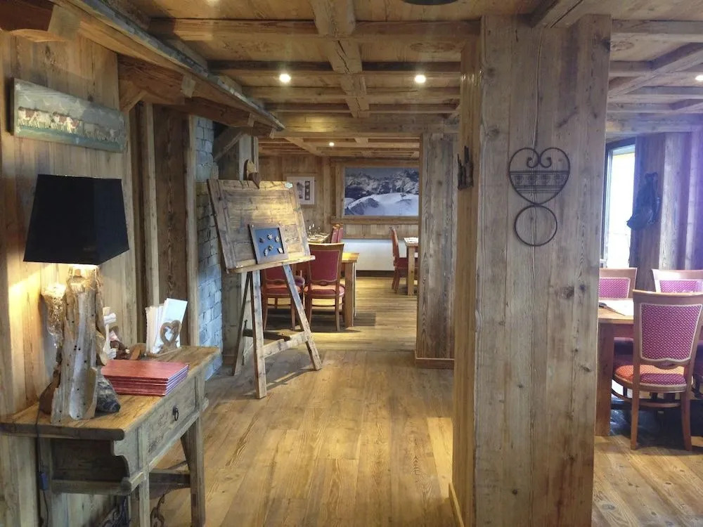 Hôtel Le Grand Chalet