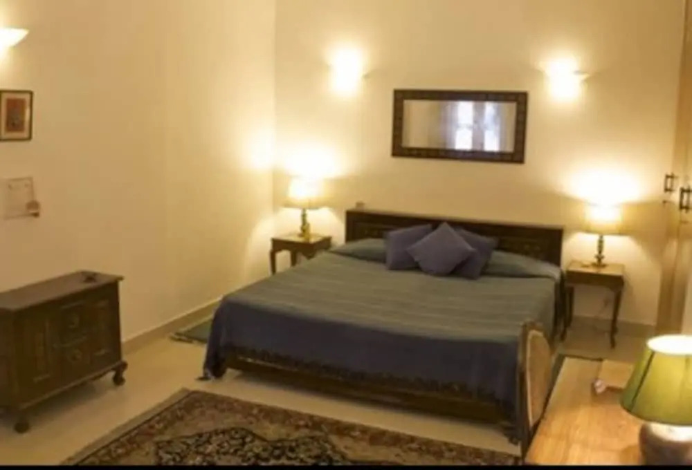 Eleven Bed & Breakfast