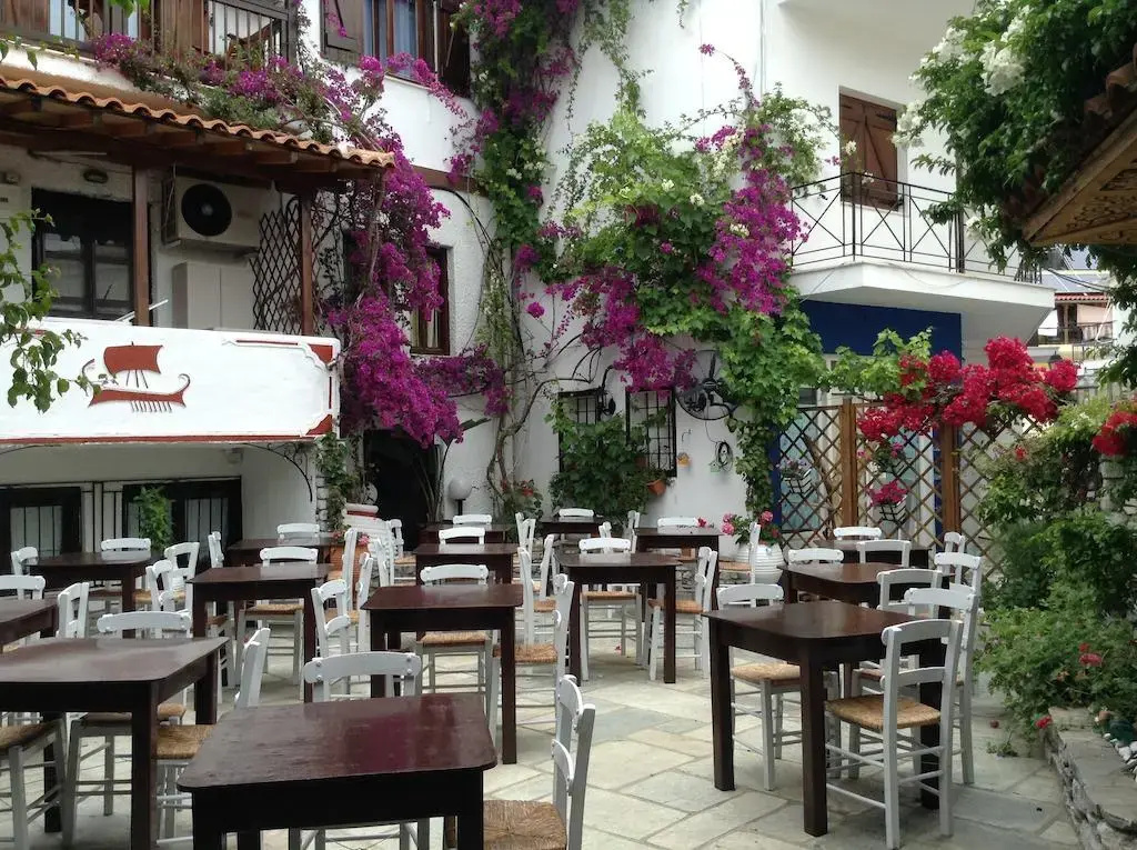 Mouria Hotel
