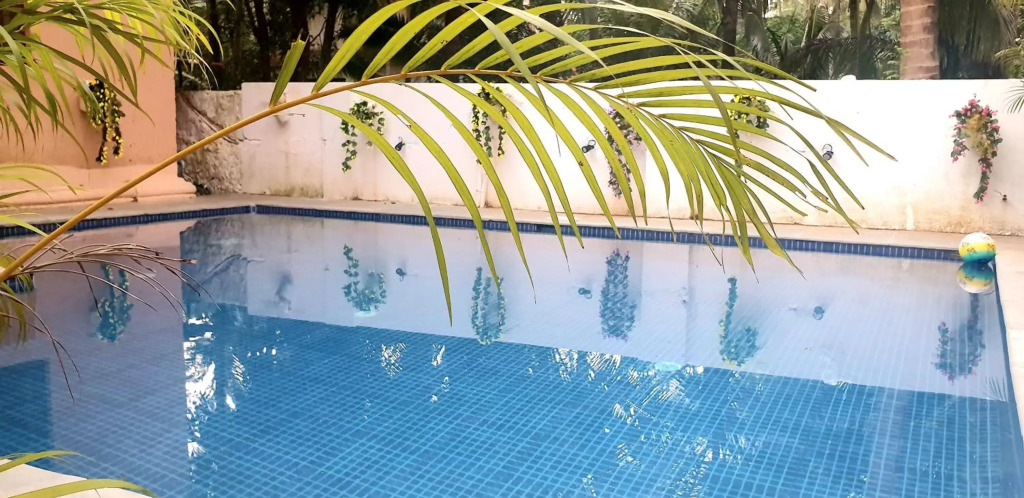 HERITAGE 7BHK VILLA WITH PRIVATE POOL close to BAGA BEACH