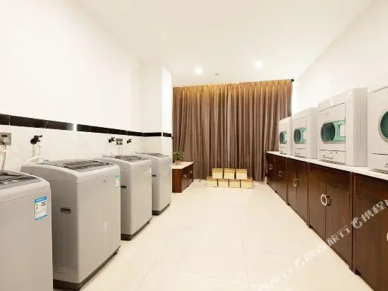 Puning cloud · light apartment