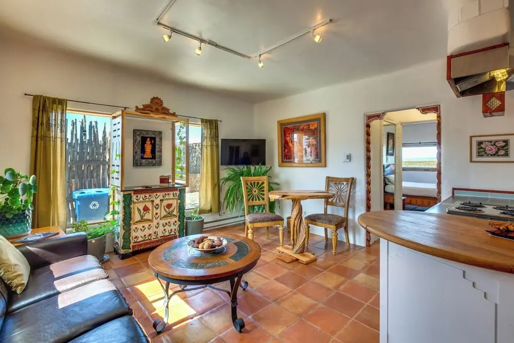 Hot Tub, Sunset Views! Couples Escape in El Prado