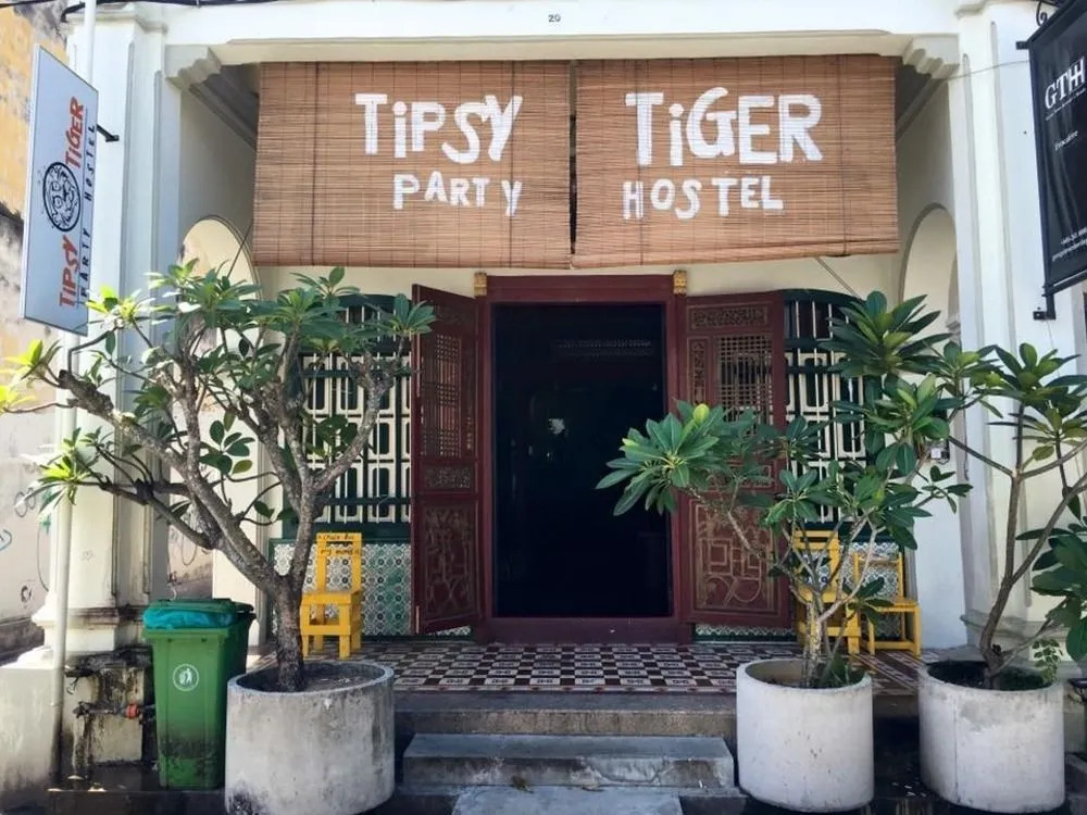 Tipsy Tiger Party Hostel