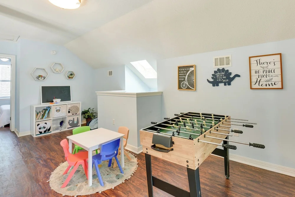 Destin Villa w/ Patio ~ 2 Mi to Miramar Beach