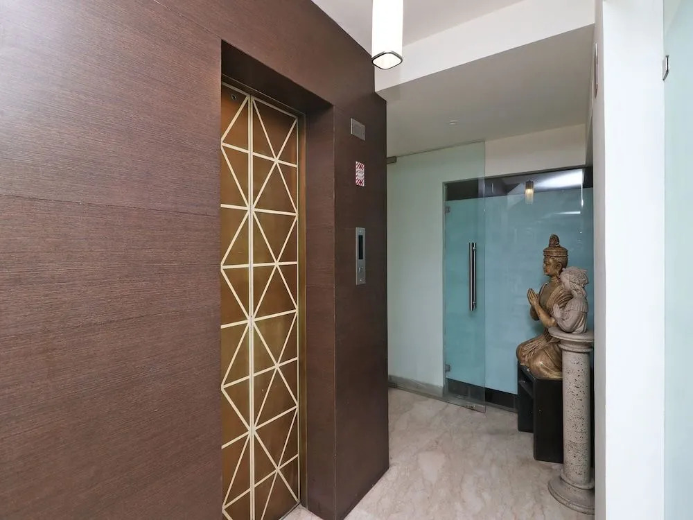 OYO 1187 Hotel Swiss Suites