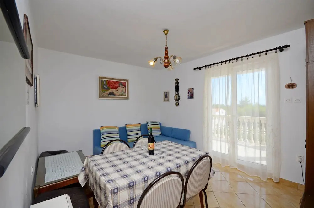 Apartments Zvonko