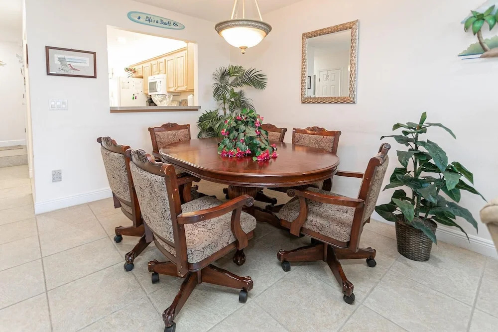 SEA Haven 117 2BR Free Activities Oceanfront Wifi Pool