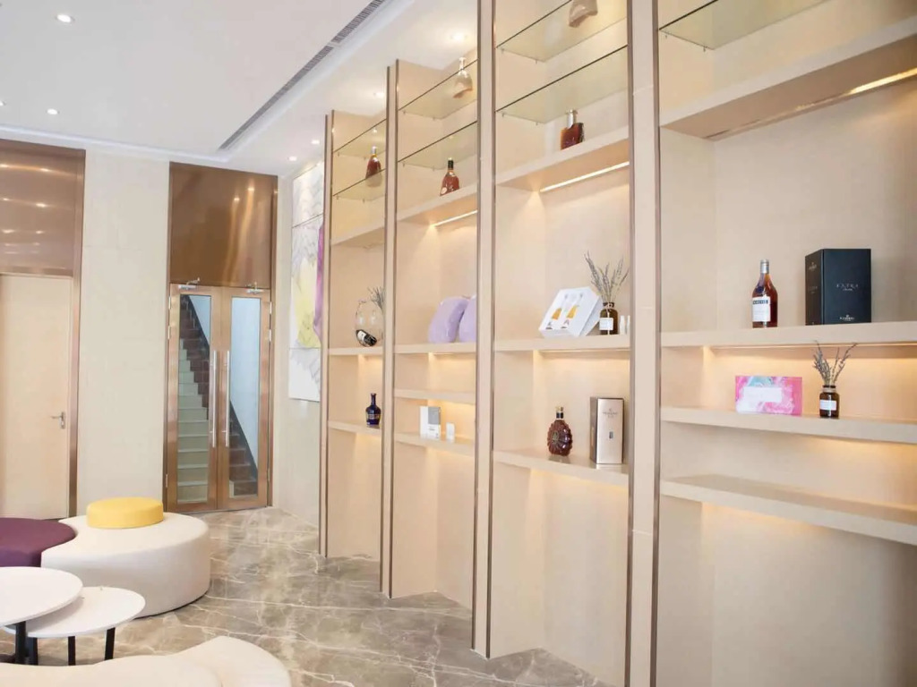 Lavande Hotel (Shenzhen North Railway Station, Gangtou Metro Station)