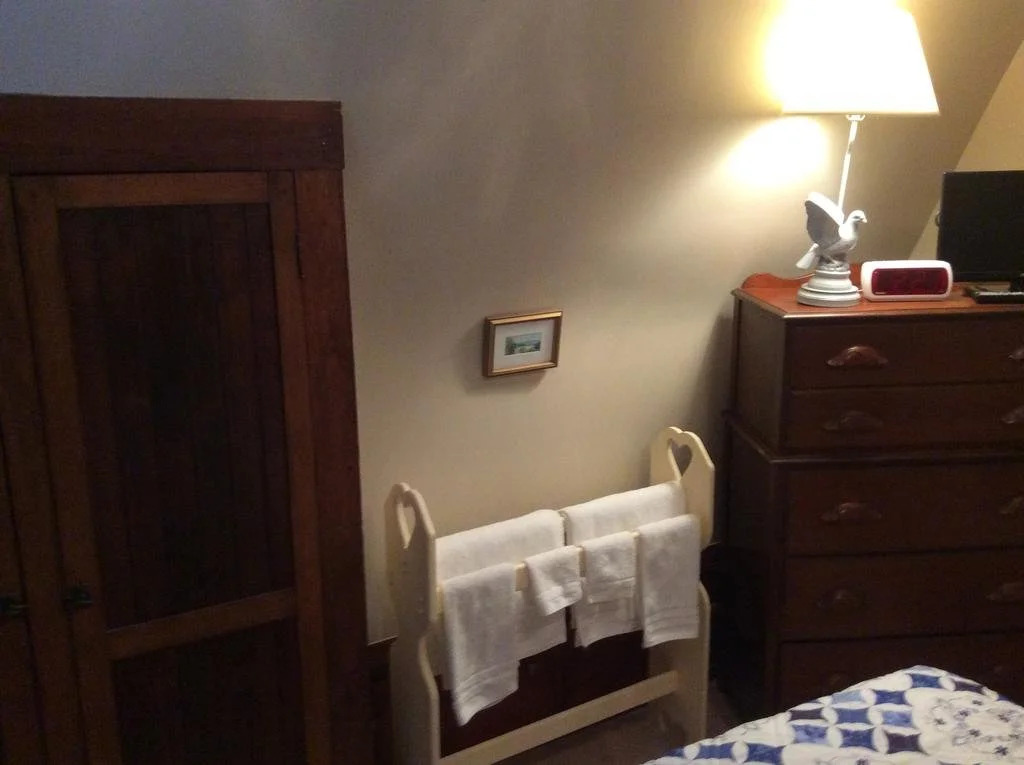Riverside Caygeon B&B