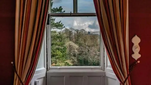 Waddow Hall