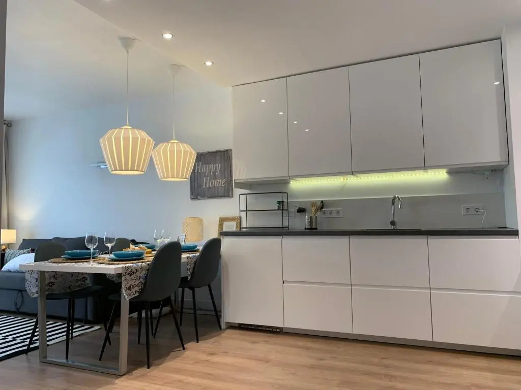 Nuevo y lujoso apartamento en Marbella Centro a pie de playa 625