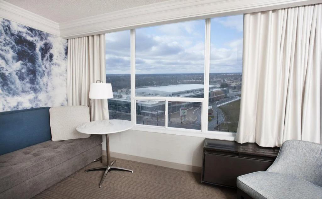 Niagara Falls Marriott on the Falls